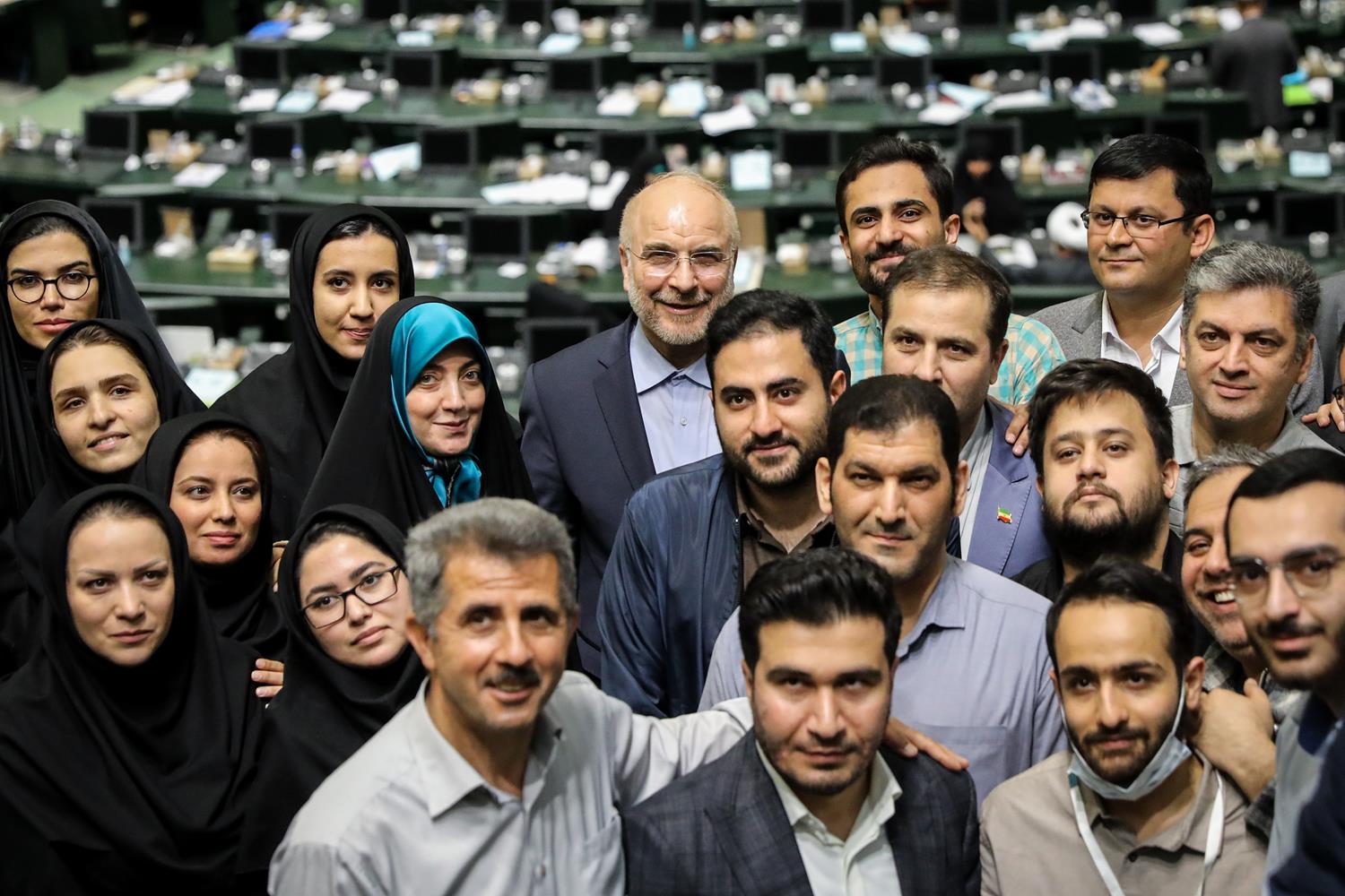 حضور قالیباف در جمع خبرنگاران پارلمانی