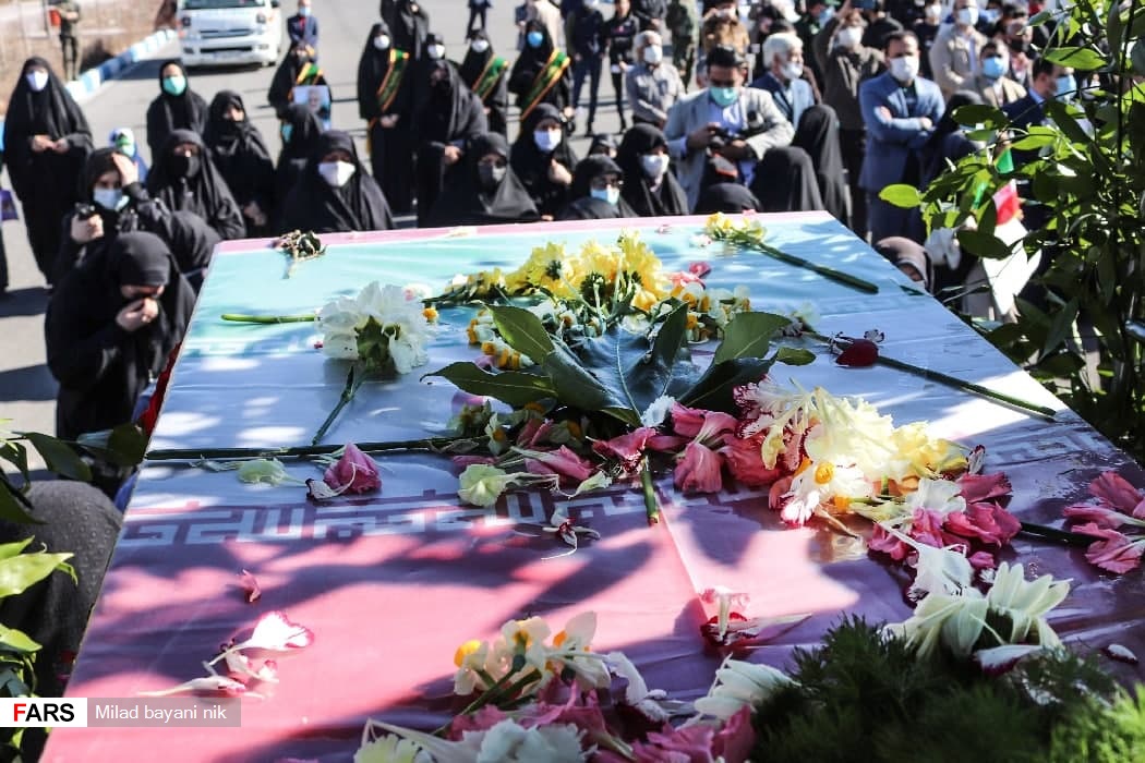 تشییع دو شهید گمنام