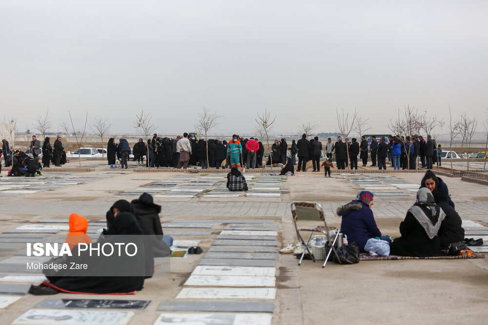 آیین چراغ برات در بهشت رضا (ع) - مشهد