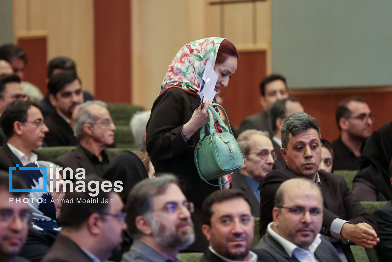همایش روز جهانی ارتباطات با حضور پزشکیان