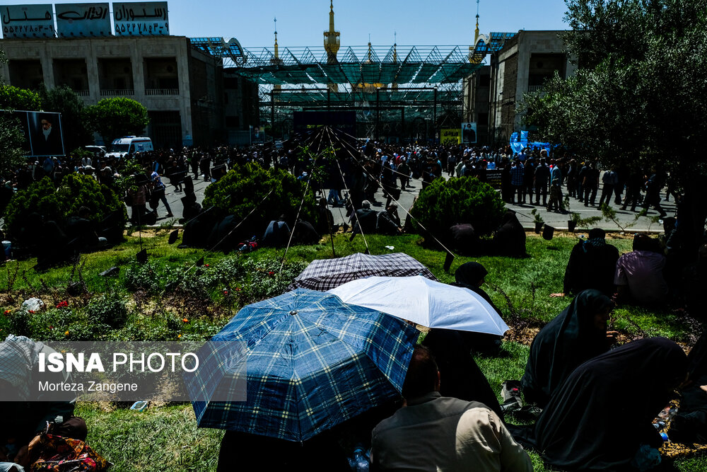 حضور مردم در سی و پنجمین سالگرد ارتحال امام خمینی (ره)