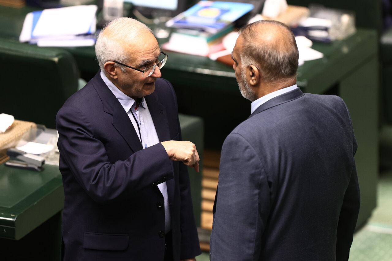 نشست علنی مجلس