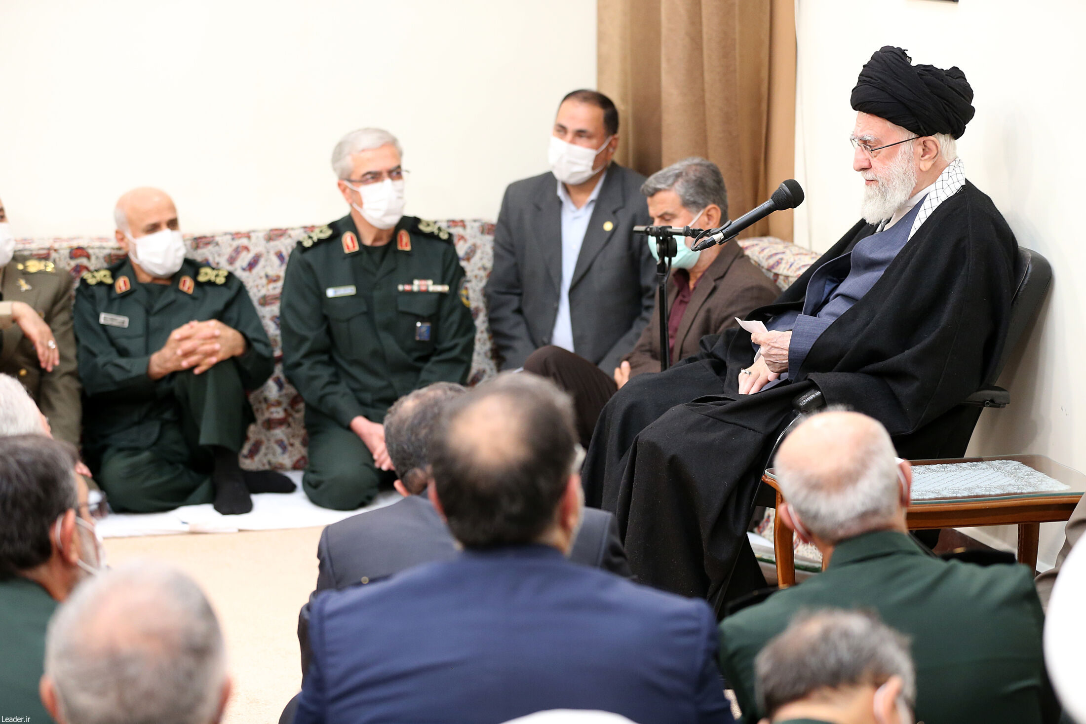 دیدار فرماندهان نیروهای مسلح با رهبرانقلاب