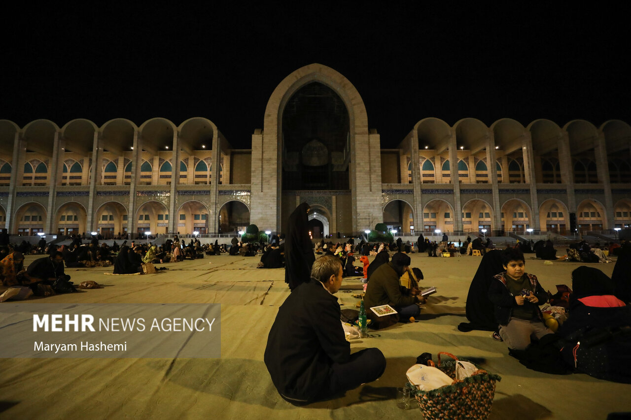 مراسم احیای شب بیست و سوم در مصلی تهران