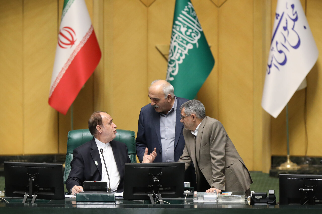 نشست علنی سه شنبه ۱۴ بهمن ماه مجلس