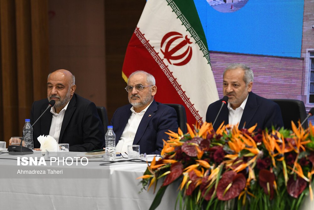 سفر رئیس جمهور به اصفهان