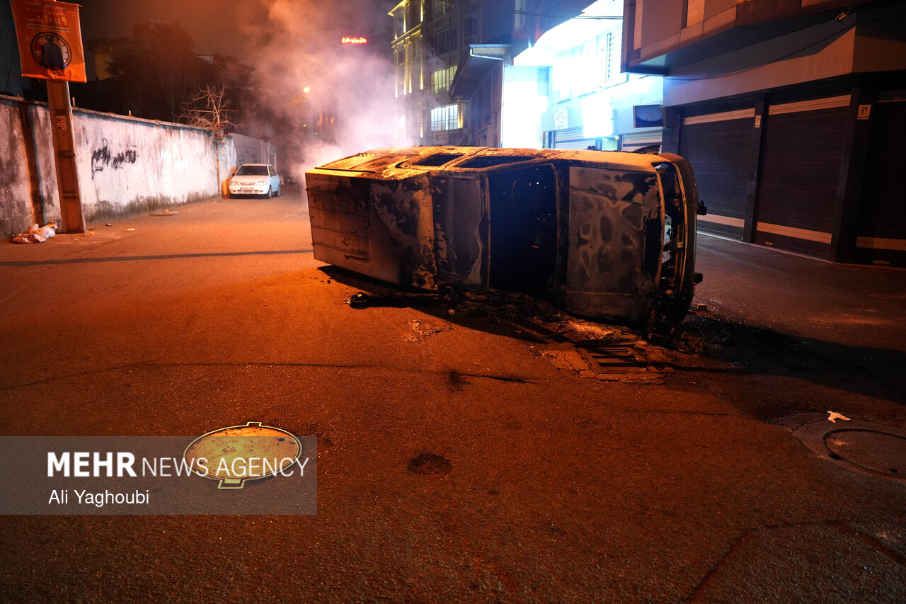 تخریب‌ اموال توسط اغتشاشگران در رشت