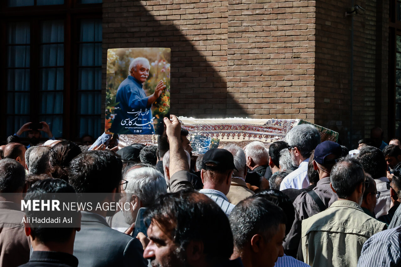 مراسم تشییع پیکر محمد کاسبی