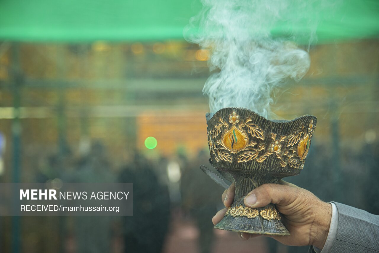 مراسم جزء‌خوانی قرآن کریم در کربلا