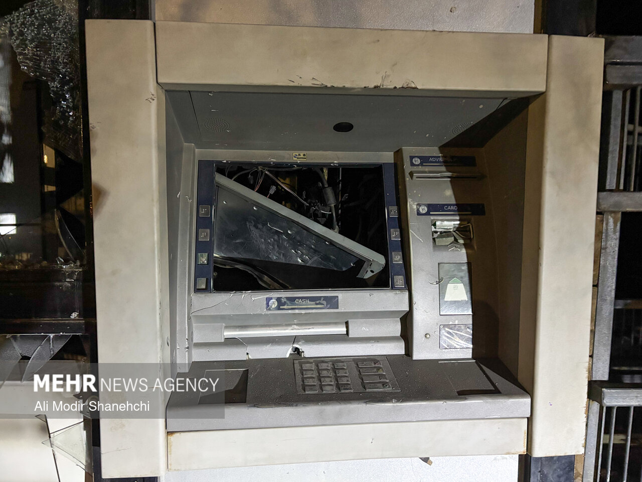 تخریب‌های اغتشاشگران در مشهد