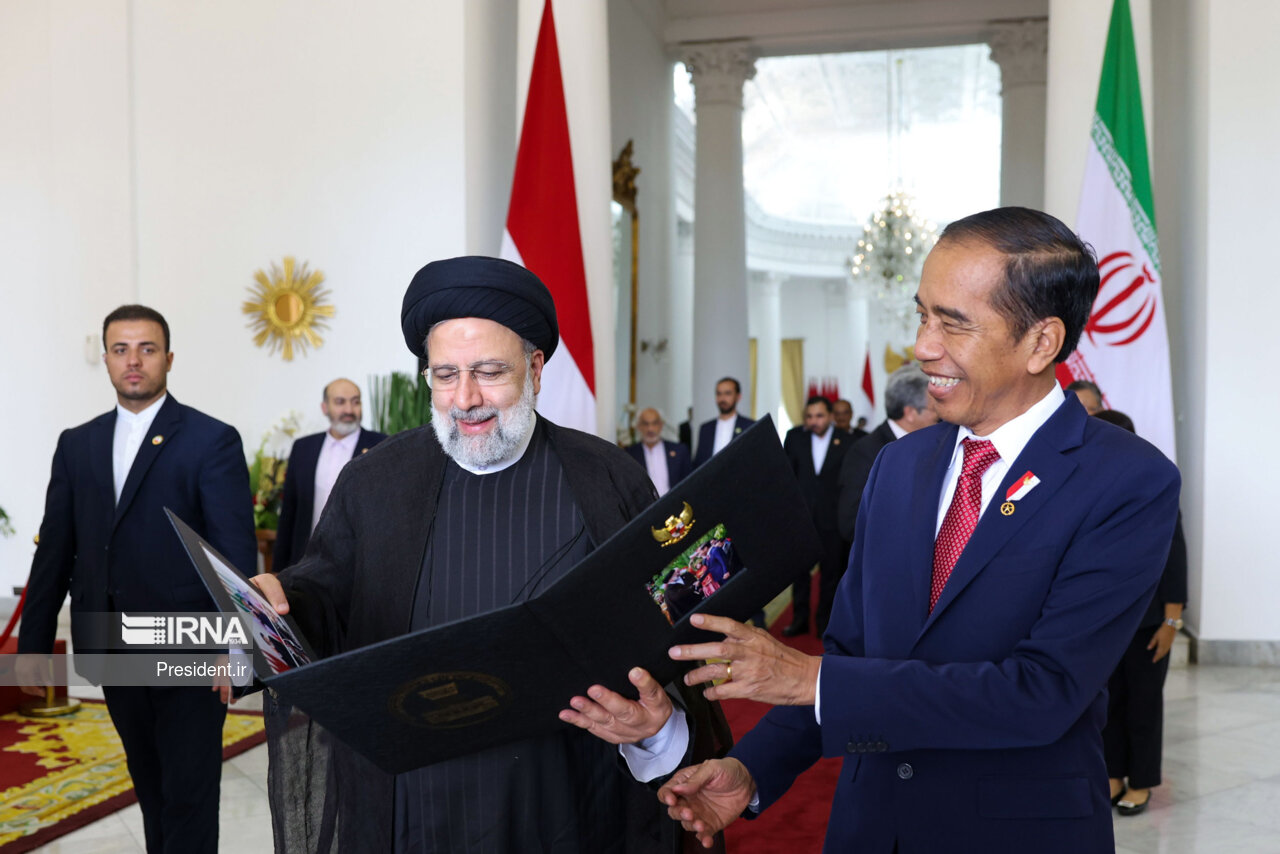 اولین روز سفر رئیس جمهور به اندونزی