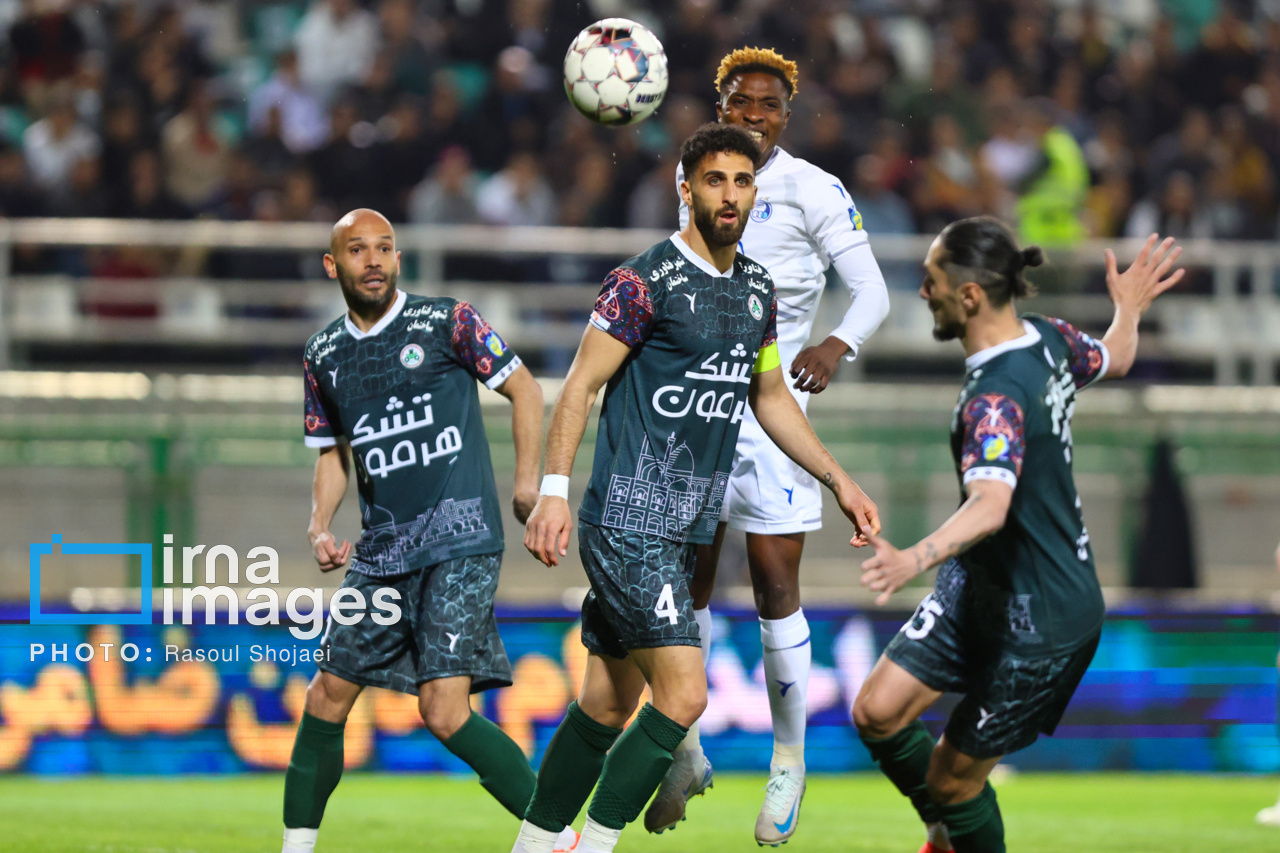 لیگ برتر فوتبال - ذوب آهن و استقلال