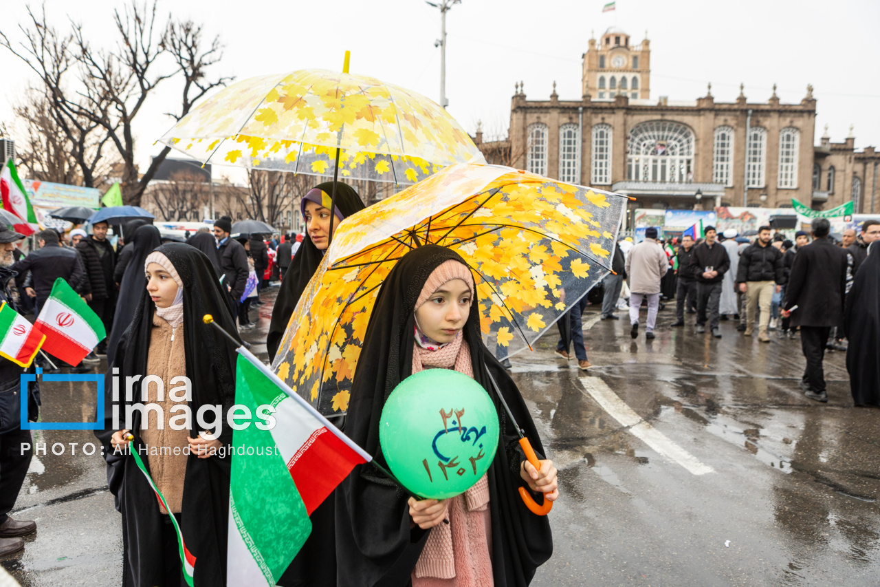 راهپیمایی ۲۲ بهمن در تبریز