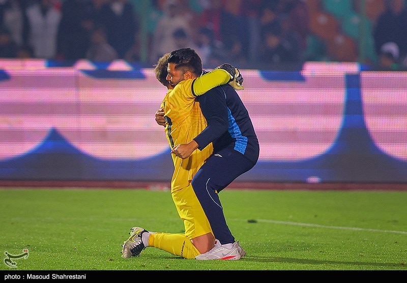 فوتبال پرسپولیس و نساجی