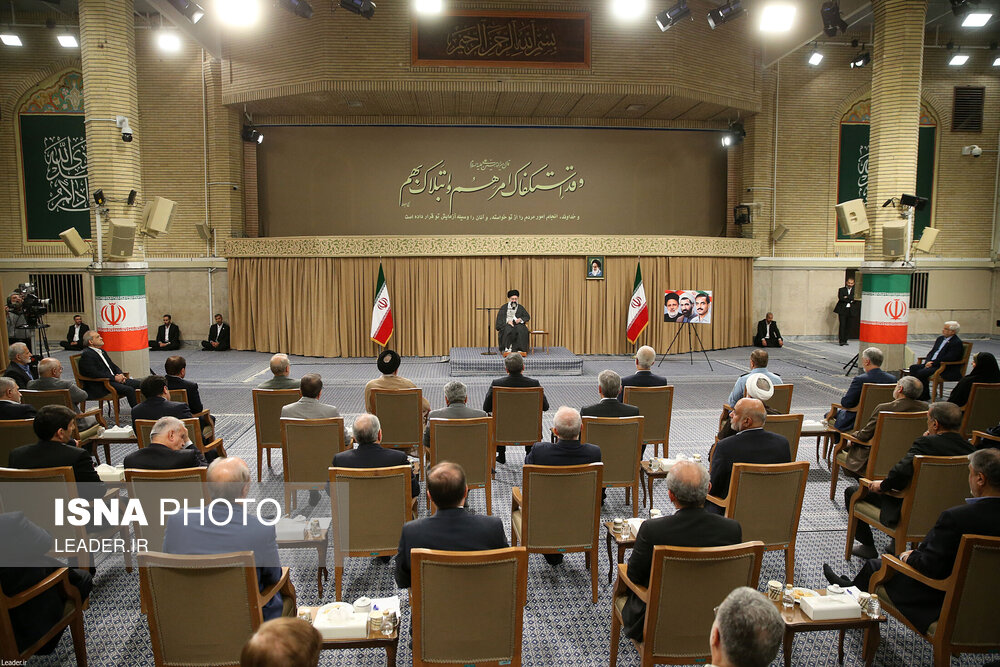 دیدار رئیس‌جمهور و اعضای هیئت دولت با رهبر انقلاب