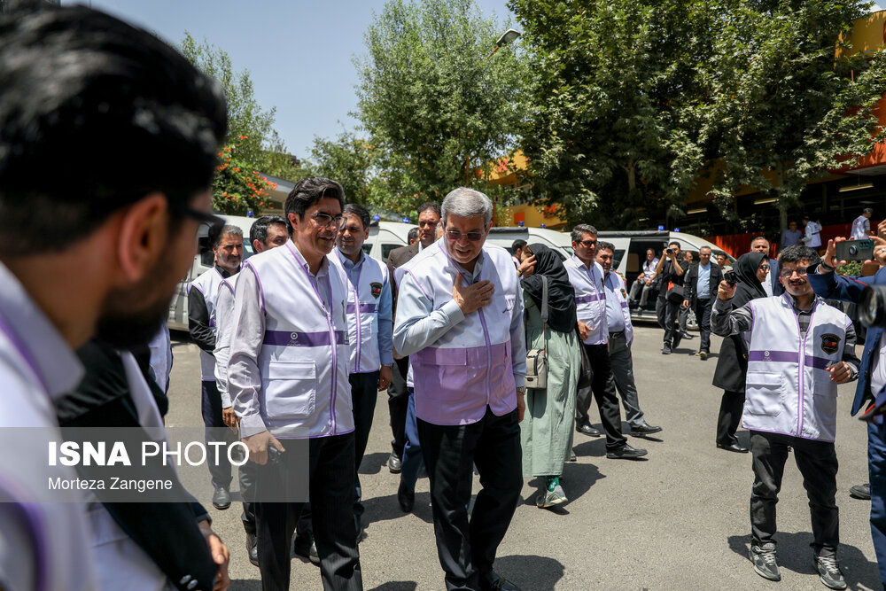 مراسم رژه خودرویی اورژانس اجتماعی در تهران