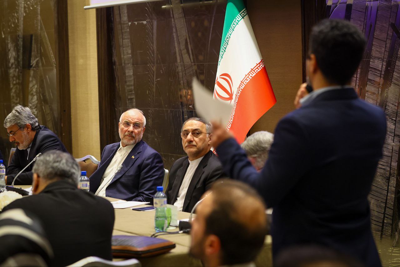 نشست صمیمی باقر قالیباف با ایرانیان خارج از کشور