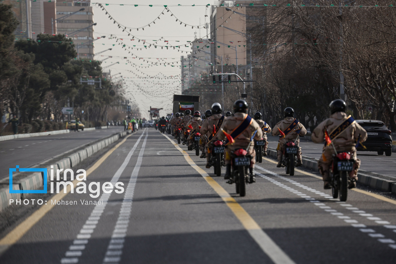 رژه موتور سواران 