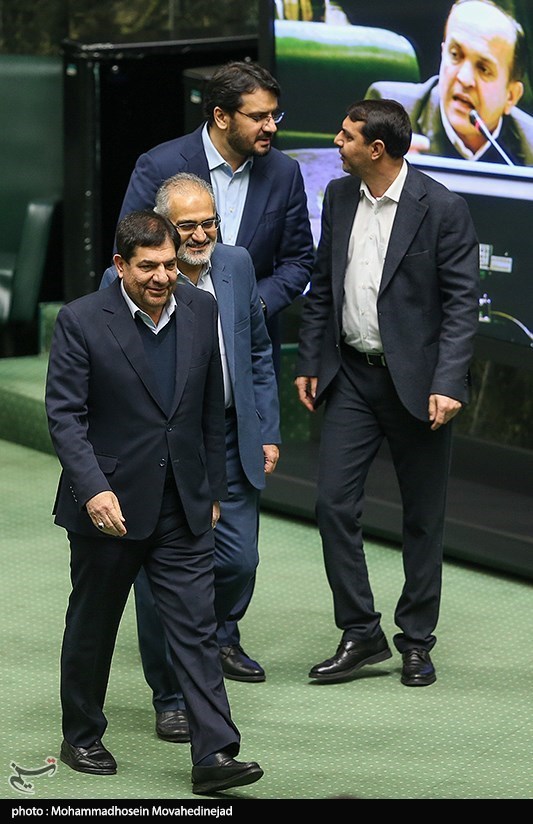 مخبر و وزرای کابینه در جلسه رای اعتماد وزیر راه 