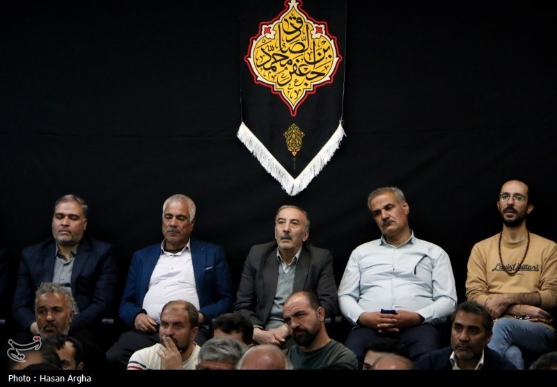 حال و هوای حسینیه اعظم زنجان در ایام شهادت امام جعفرصادق(ع)