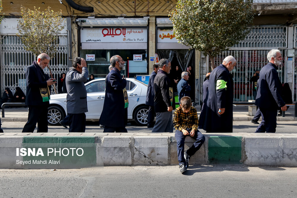 دسته عزاداری خادمان و زائران حرم مطهر حضرت معصومه (س)