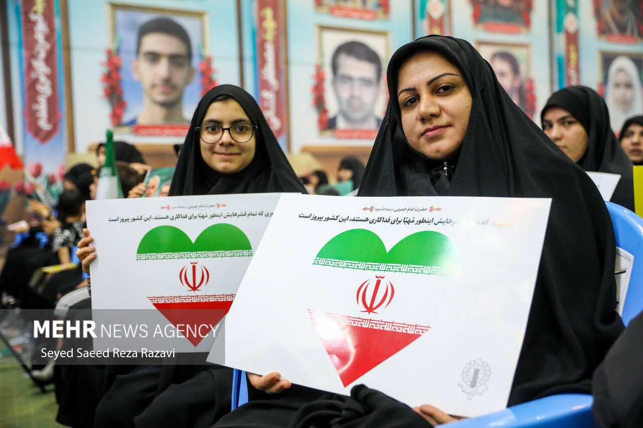 مراسم اربعین شهدای اقتدار ایران