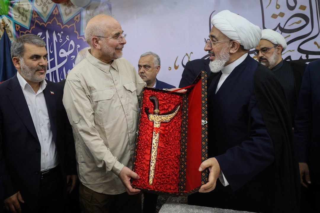 حضور قالیباف در مرکز فرهنگی اسلامی اندونزی