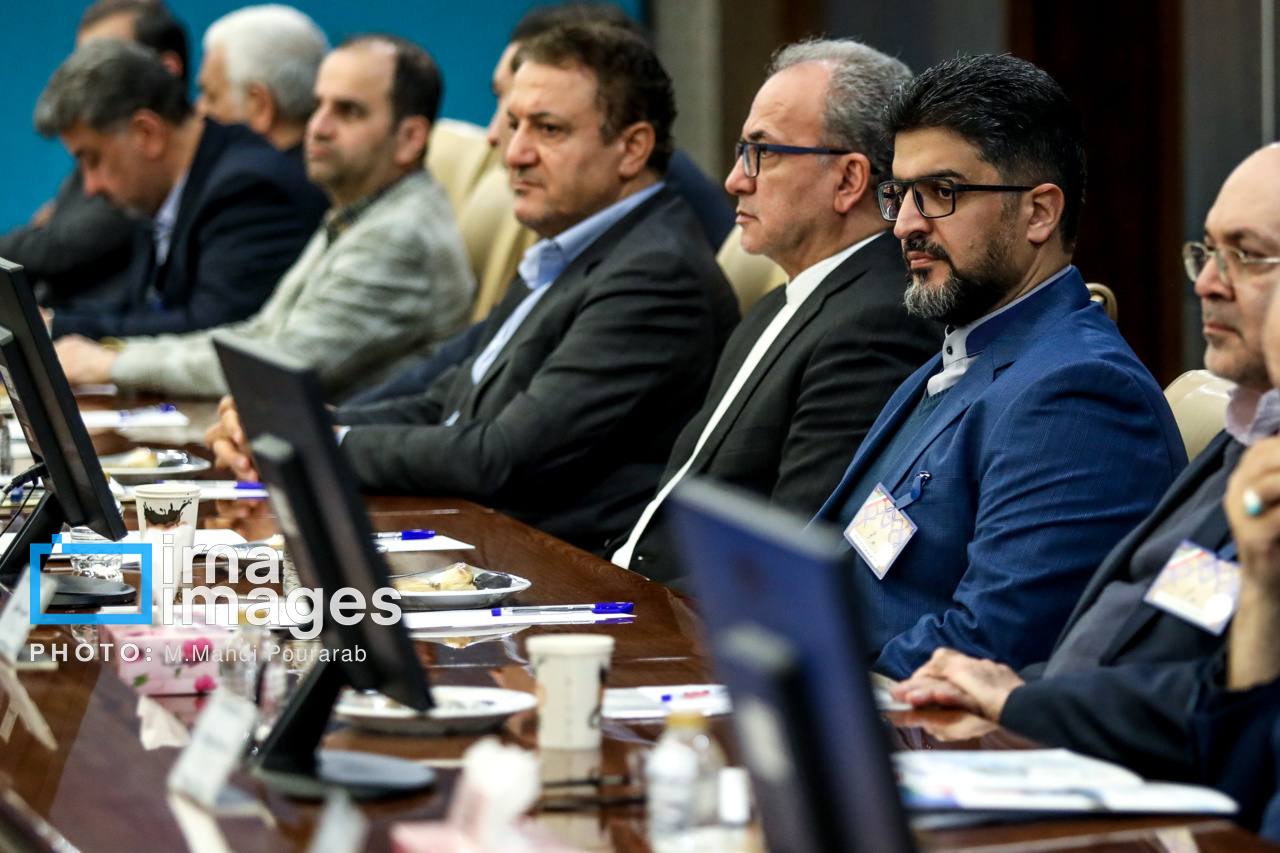 افتتاح و شروع عملیات اجرایی طرح‌ های وزارت نیرو در سراسر کشور