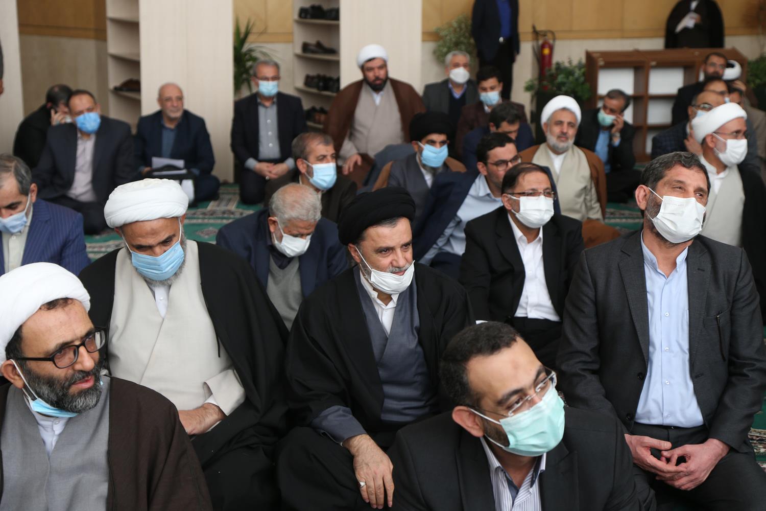 تقدیر از خانواده شهید محمدی شهید امر به معروف با حضور قالیباف