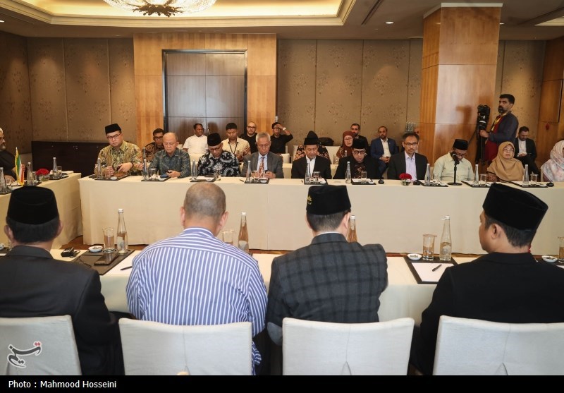  سفر رئیس مجلس به اندونزی