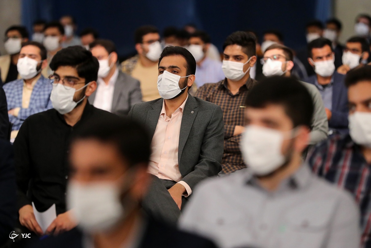 دیدار رمضانی دانشجویان با رهبر معظم انقلاب