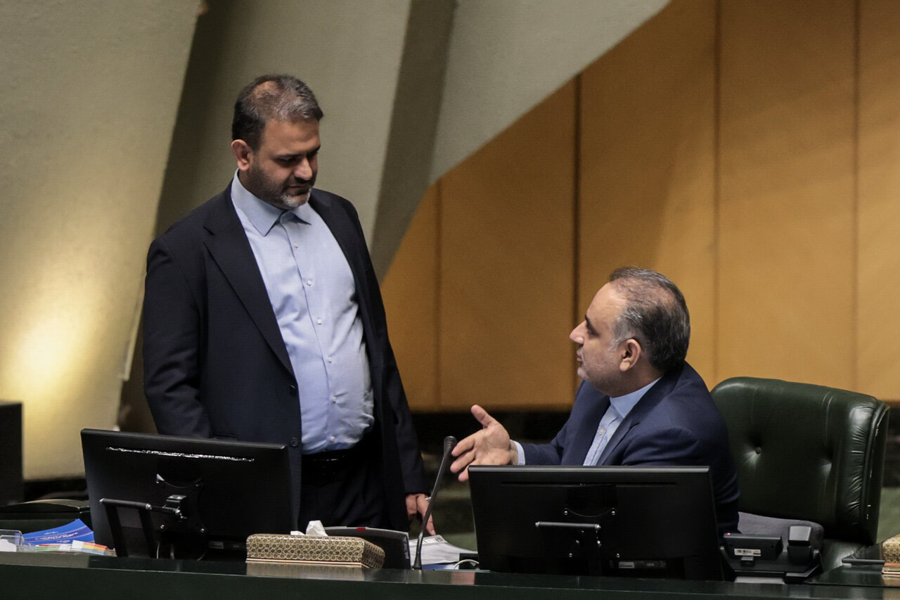 صحن علنی 25 تیرماه مجلس