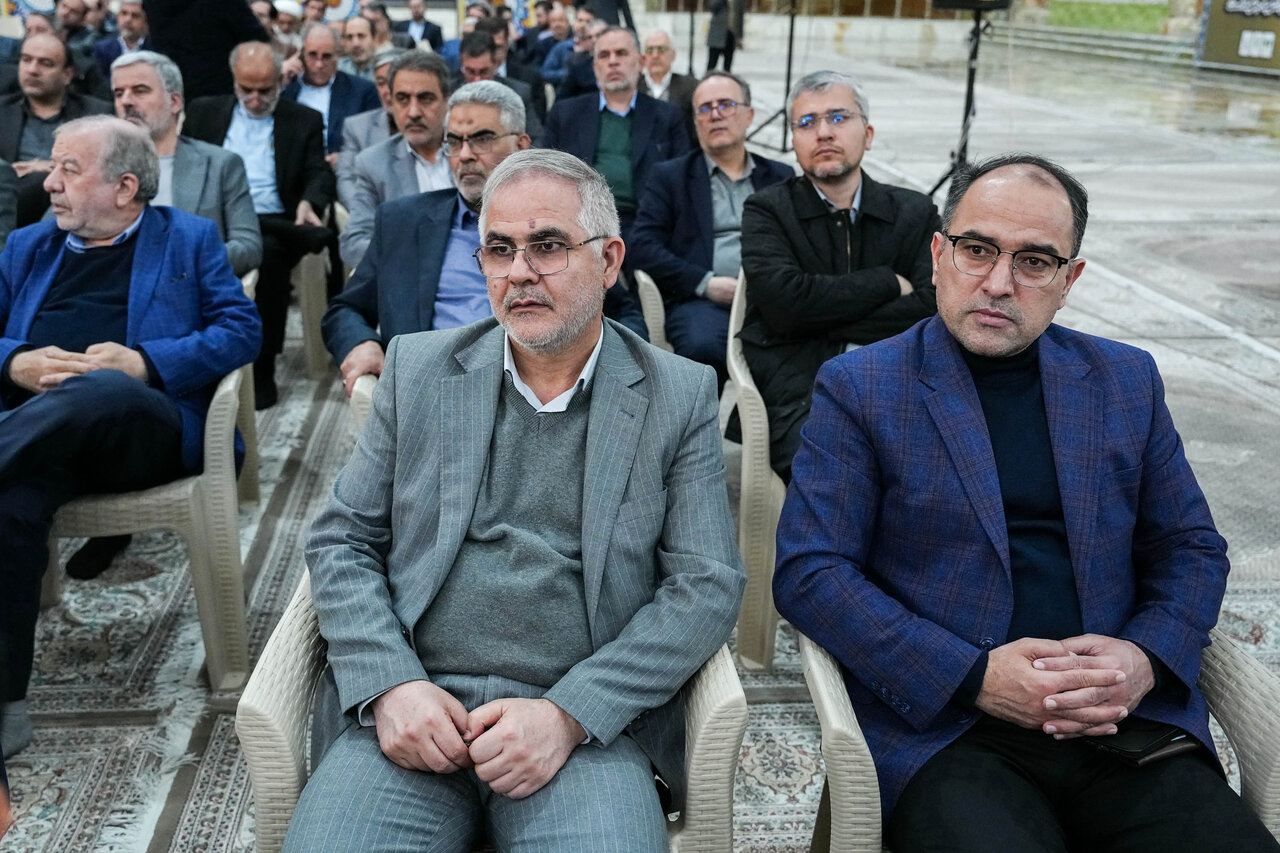 تجدید میثاق رئیس مجلس و نمایندگان با آرمان‌های امام(ره)