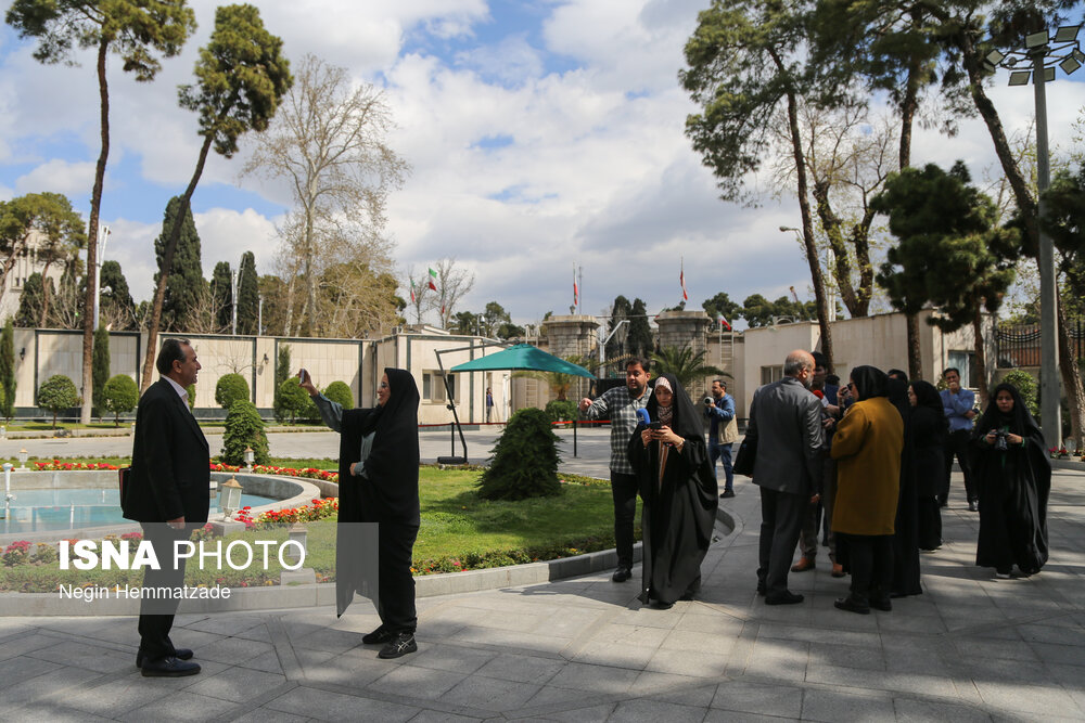 حاشیه جلسه هیات دولت ۸ فروردین