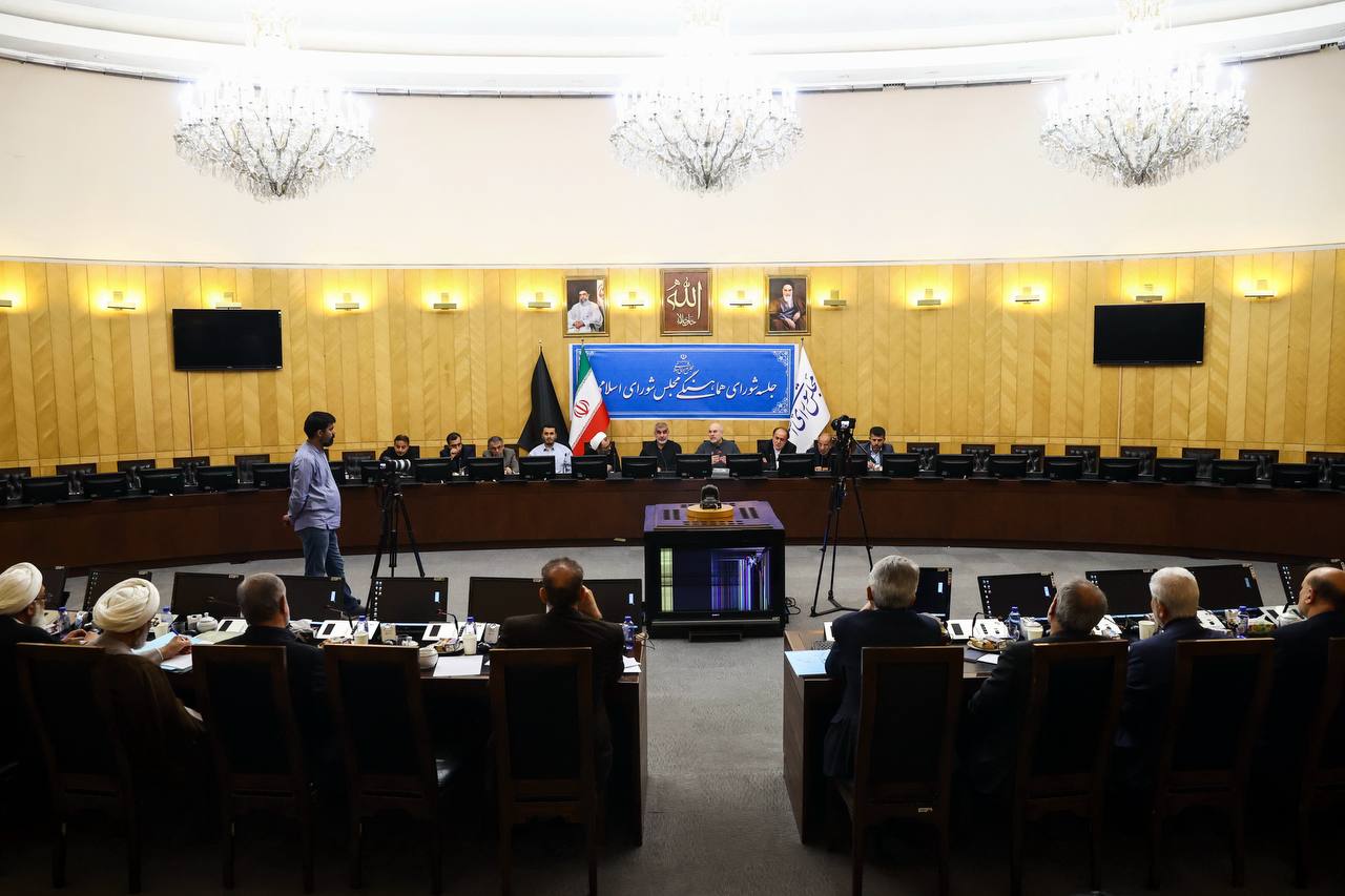 جلسه شورای هماهنگی مجلس صبح امروز با حضور قالیباف