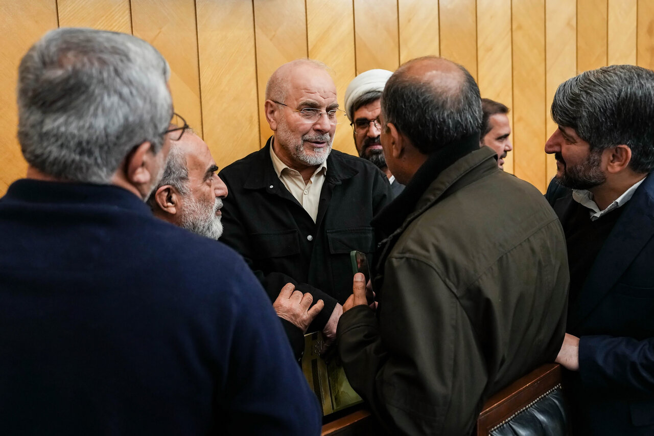 جلسه کمیسیون تلفیق لایحه بودجه ۱۴۰۵ با حضور قالیباف