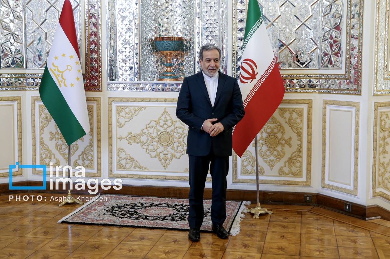 دیدارهای وزیر امور خارجه - ۲۷ اردیبهشت ۱۴۰۴