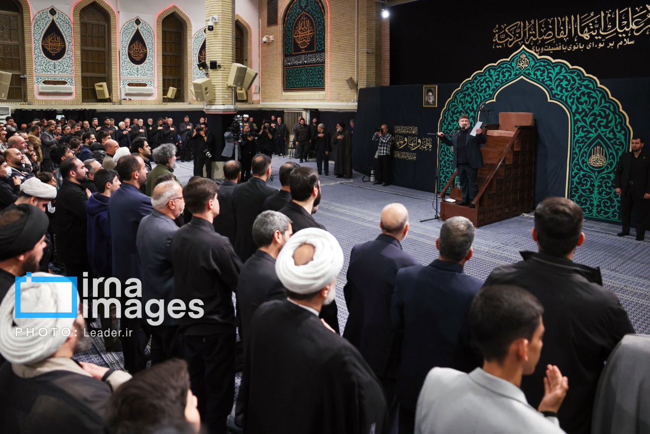 نخستین شب عزاداری ایام فاطمیه با حضور رهبر انقلاب