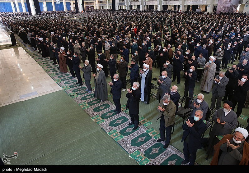 تشییع پیکر ۱۳ شهید گمنام بعد نماز جمعه تهران