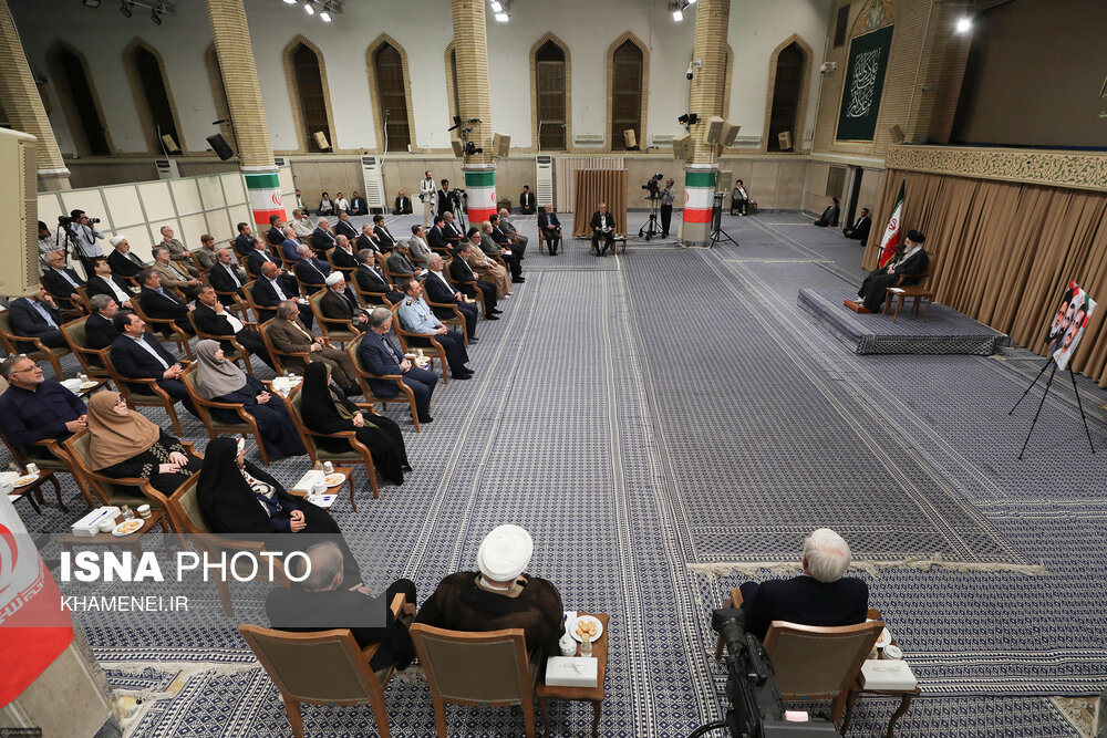 دیدار رئیس‌جمهور و اعضای هیئت دولت با رهبر انقلاب