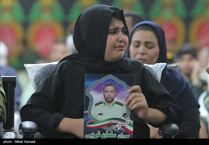  آئین وداع با شهیدان مدافعان امنیت در اهواز