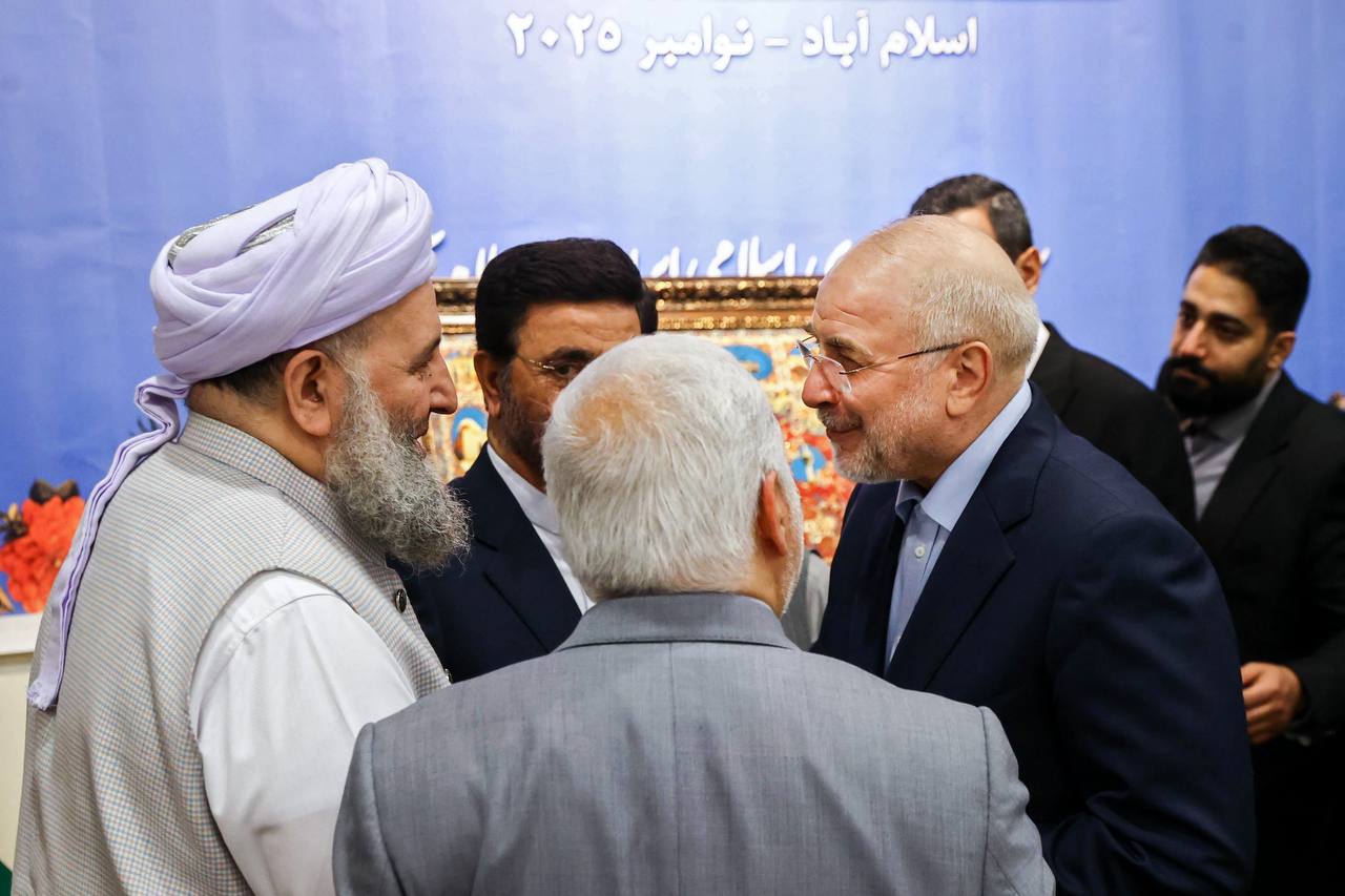 نشست صمیمی قالیباف