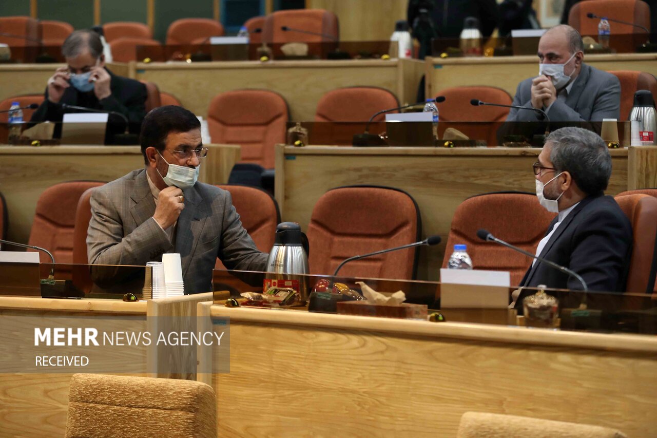 دیدار رئیس و اعضای کمیسیون امنیت با وزیر دفاع