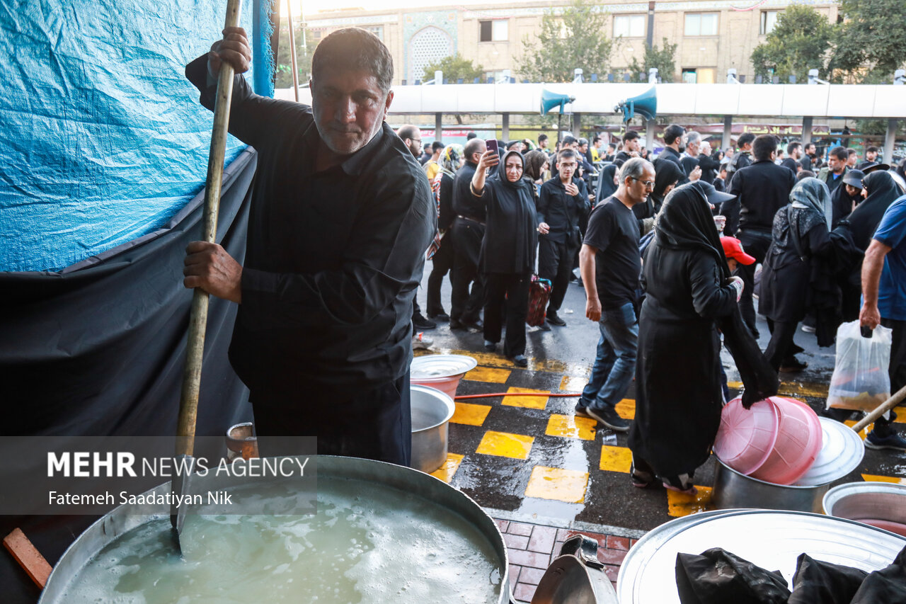 موکب‌های پذیرایی از زائران رضوی