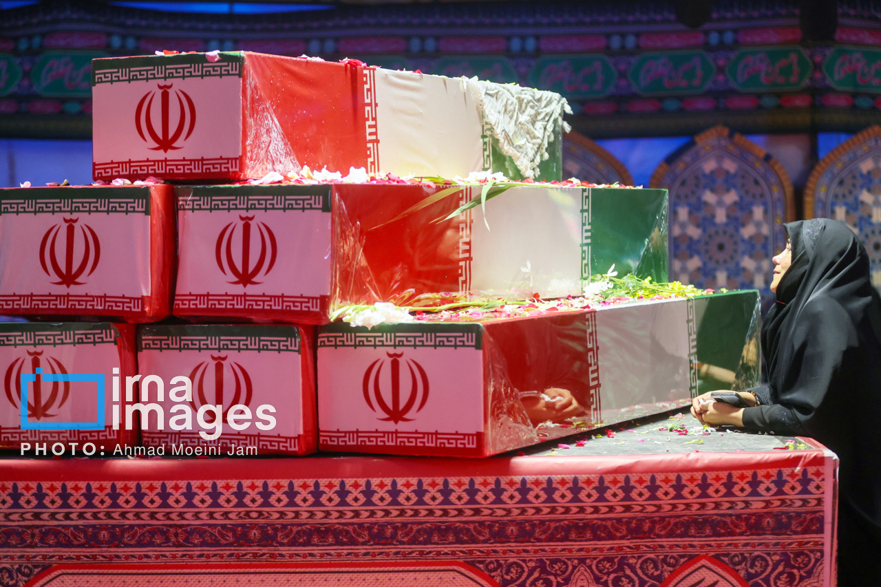 وداع با ۱۰۰ شهید گمنام