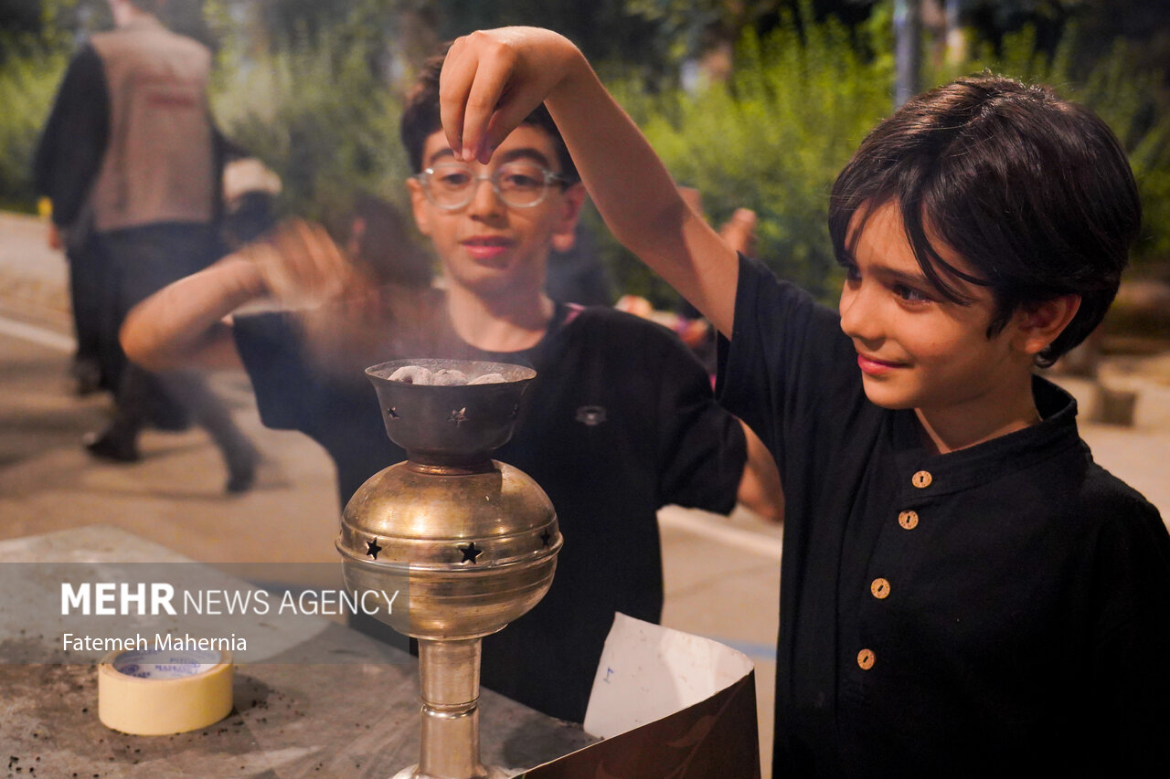 مراسم عزاداری دهه دوم محرم در دانشگاه تهران