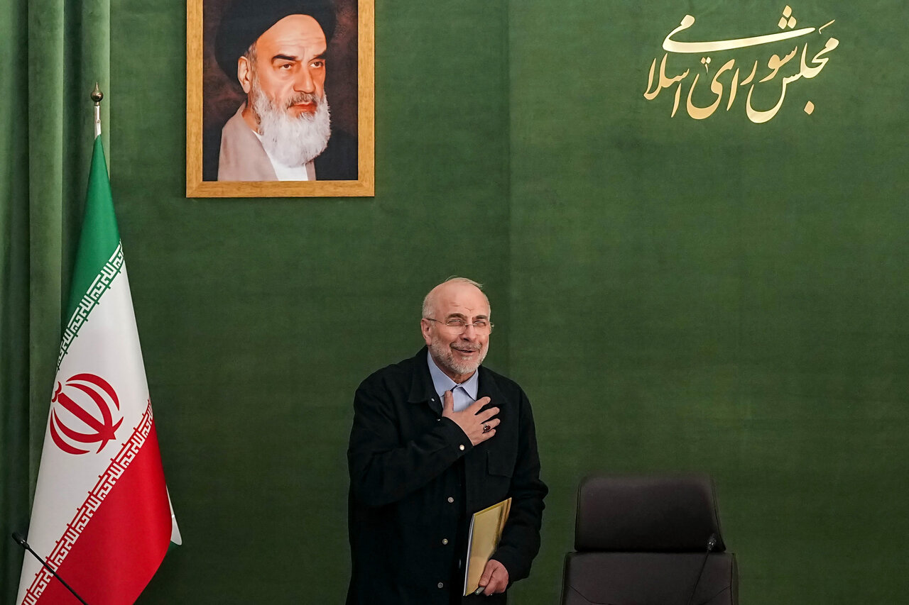 دیدار وزیر علوم و جمعی از رؤسای دانشگاه‌ها با قالیباف