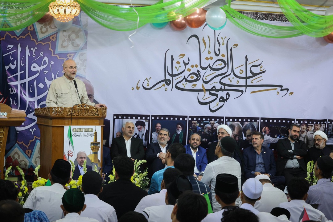 حضور قالیباف در مرکز فرهنگی اسلامی اندونزی