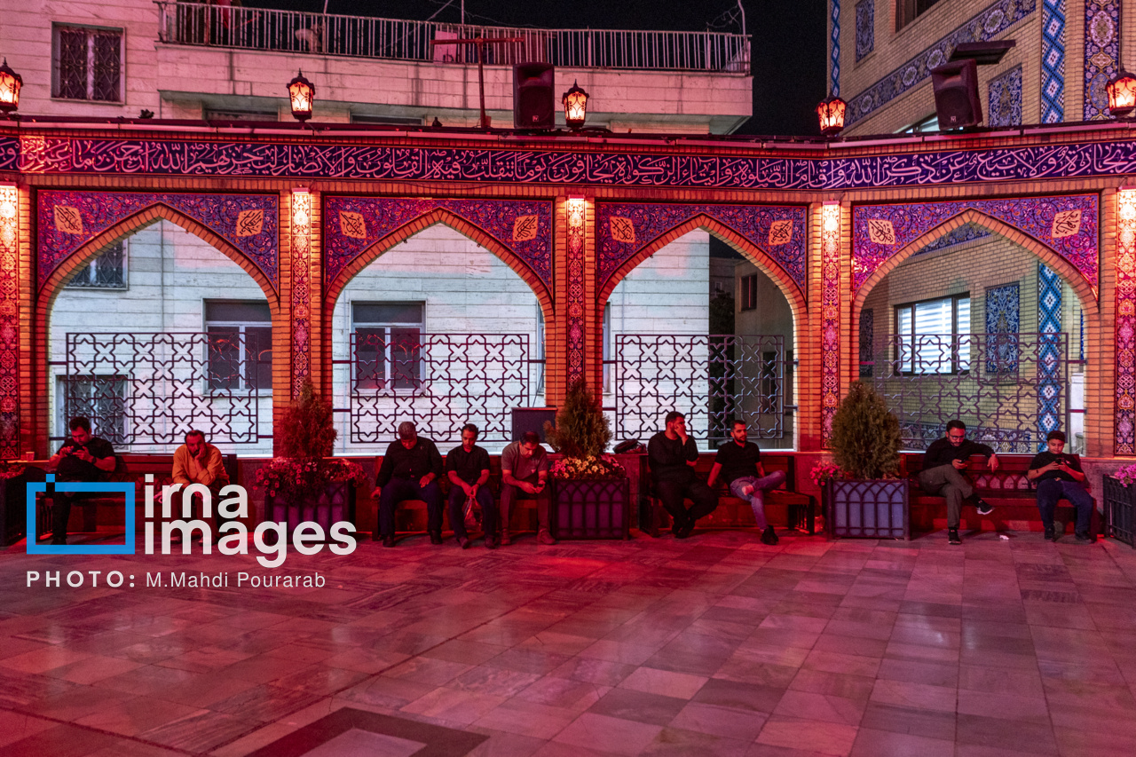 عزاداری شب پنجم محرم در هیات ریحانه النبی