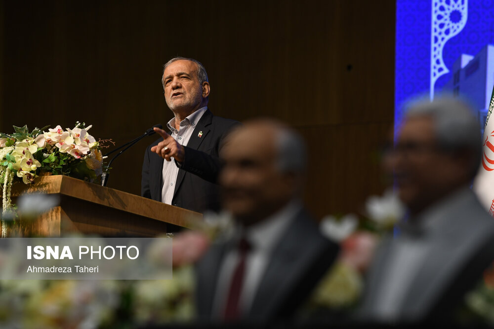 سفر رئیس جمهور به اصفهان